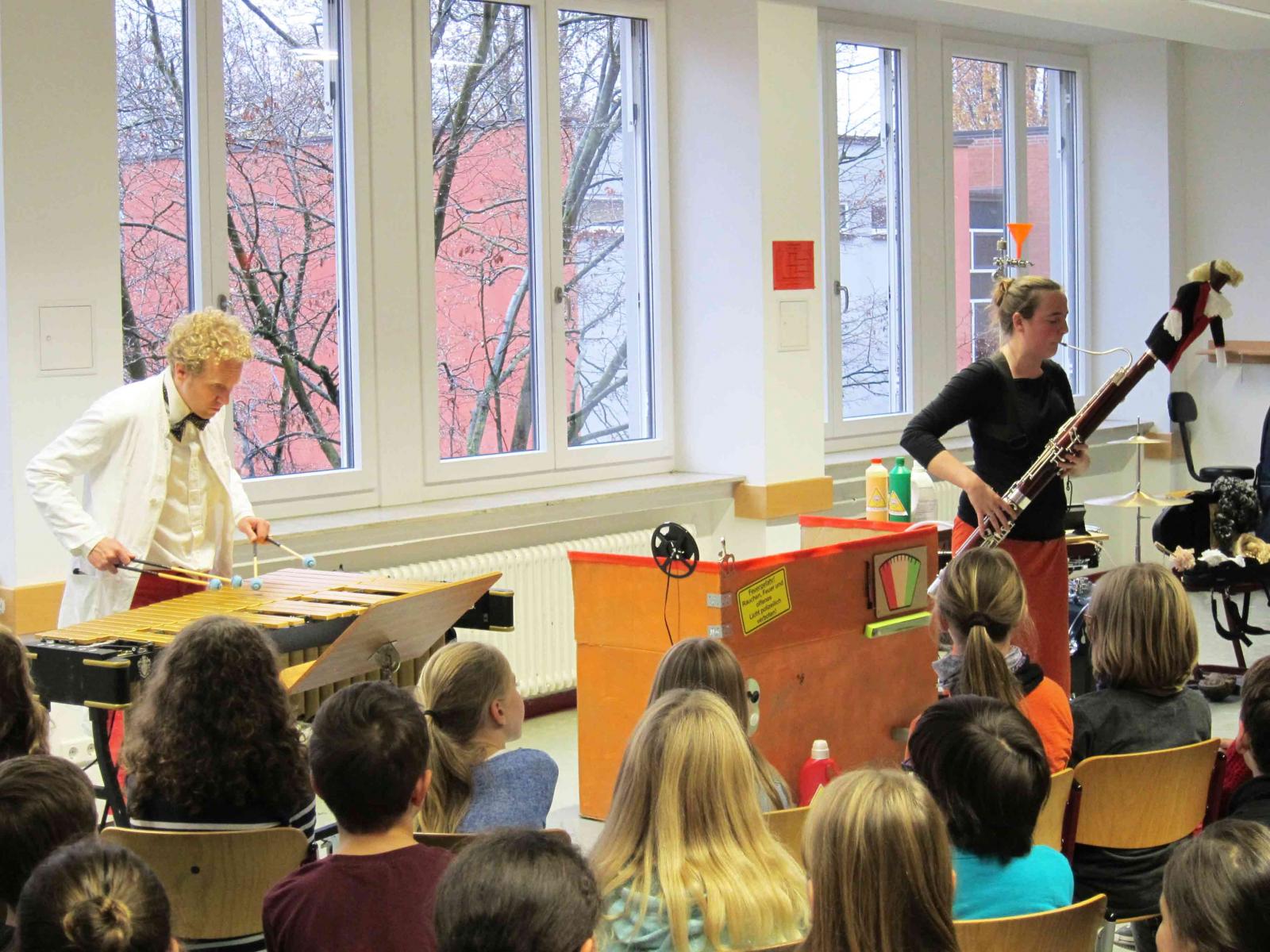 Waltraud und die Zeitmaschine, Schulkonzert Nürnberg, 2015