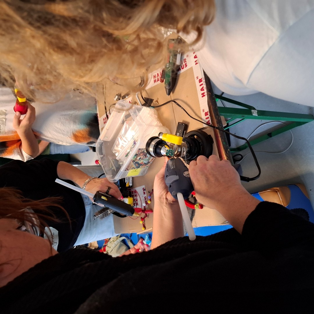 Roboter aus Schrott